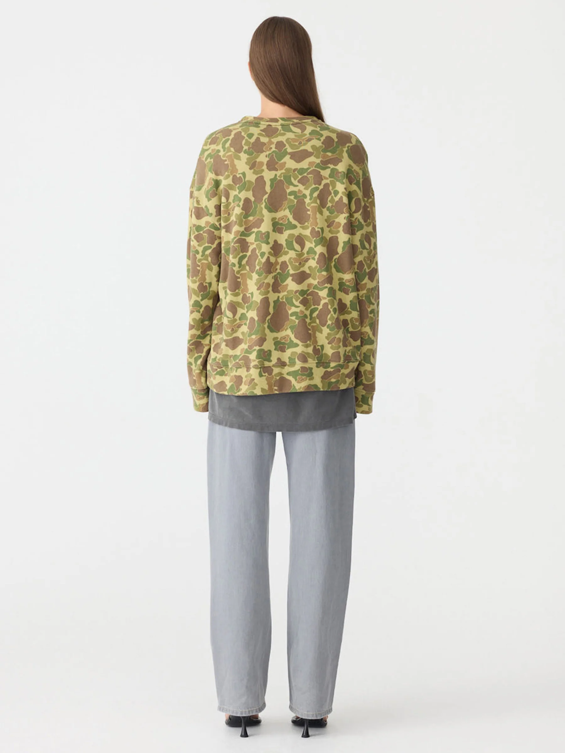 Universal Camo Slouch Crew Sweat - Image 9