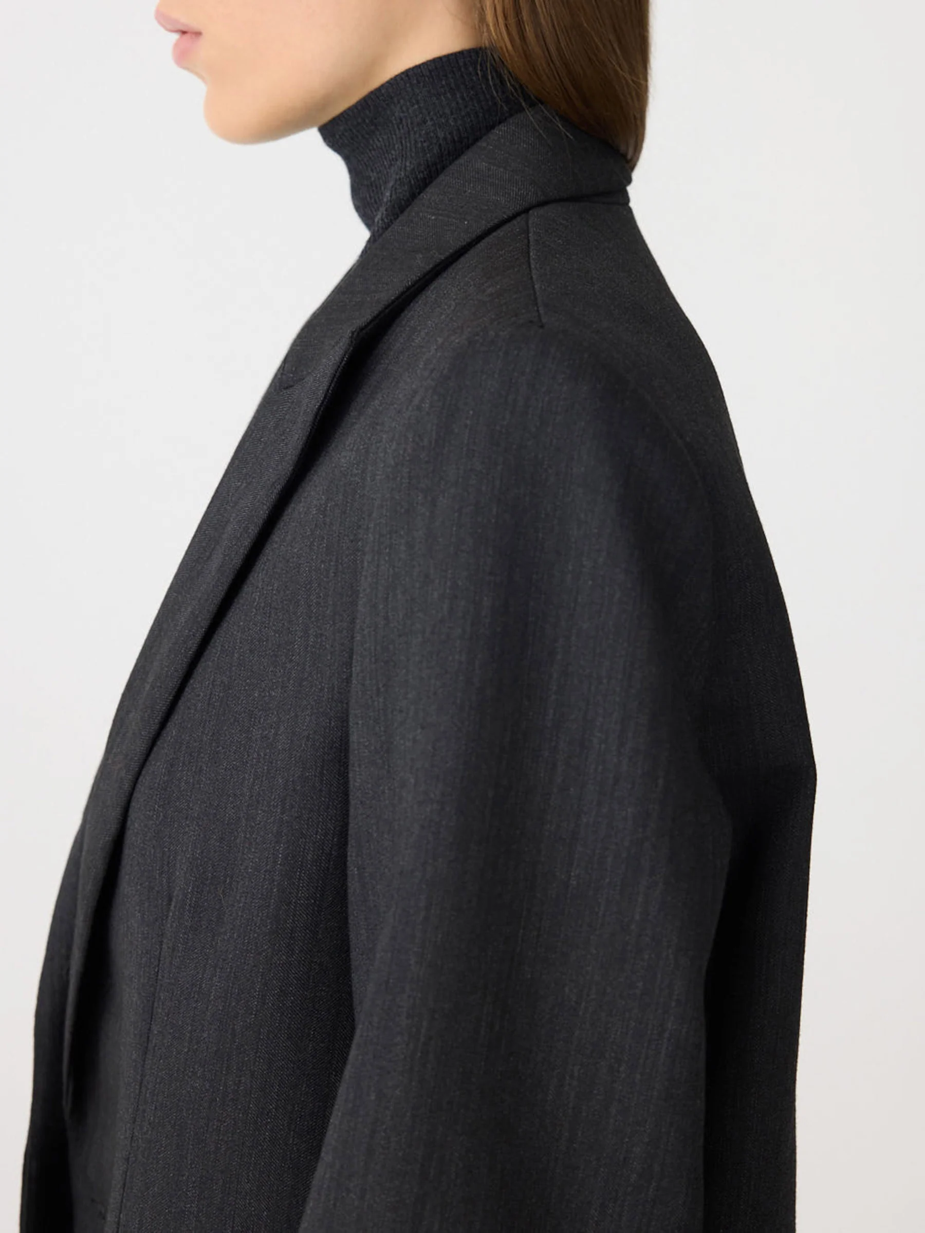 Classic Tailored Jacket - Image 3