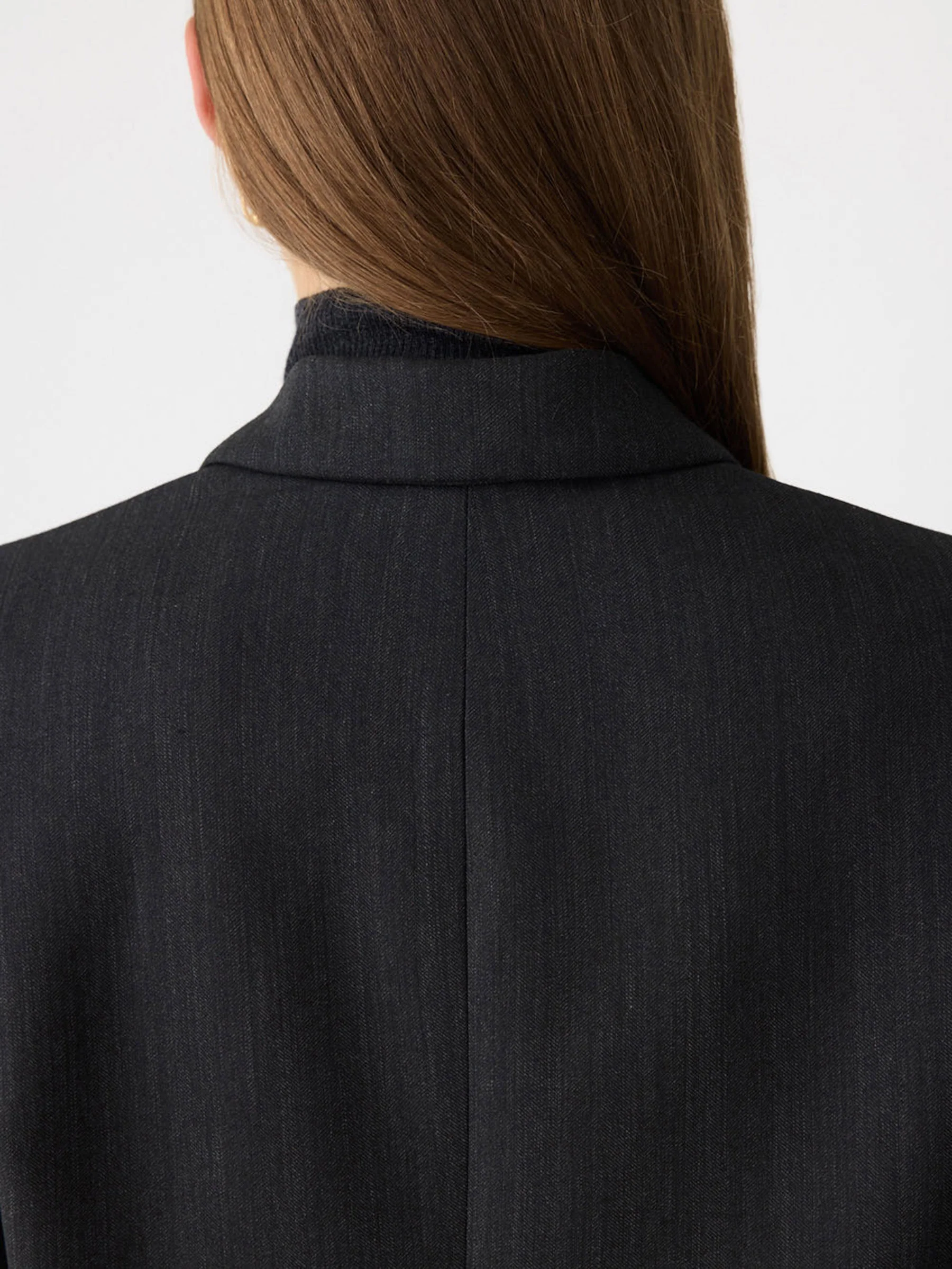 Classic Tailored Jacket - Image 4