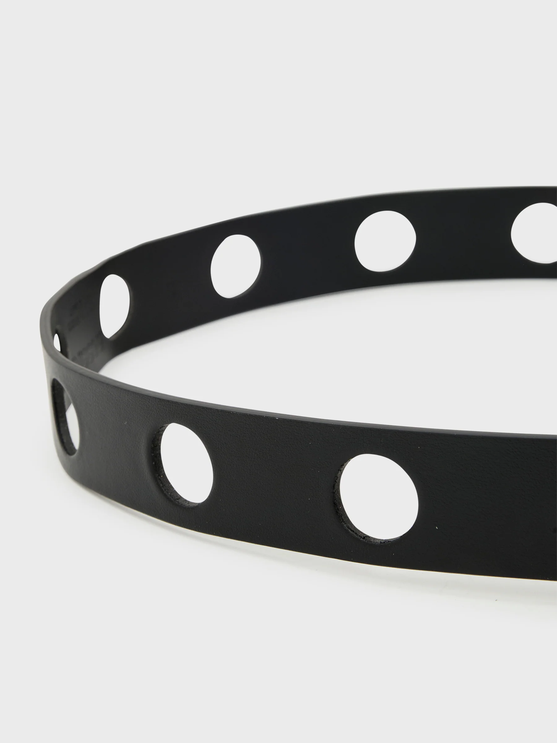 Cut Out Eyelet Belt - Image 5