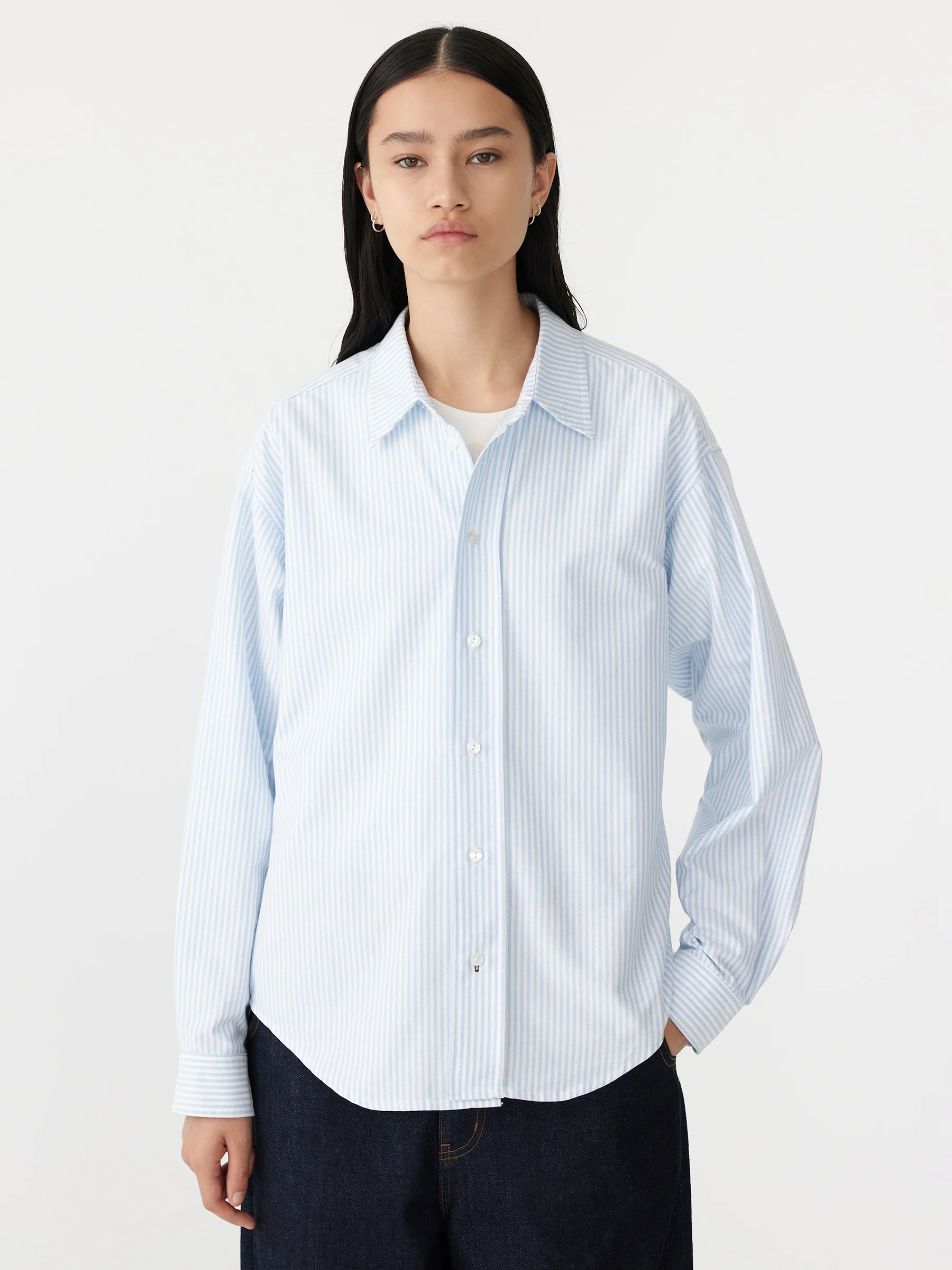Universal Oversized Shirt - Image 3