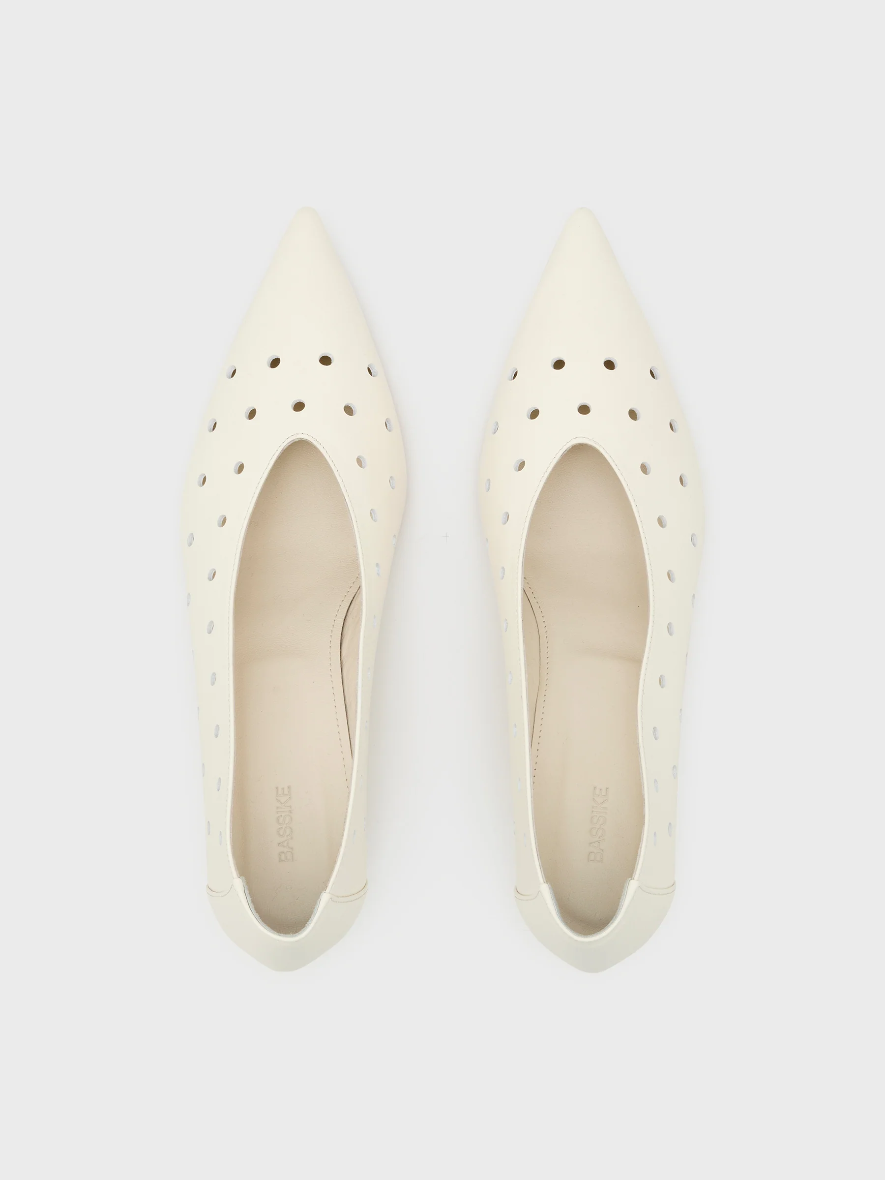Perforated Point Toe Pump - Image 5
