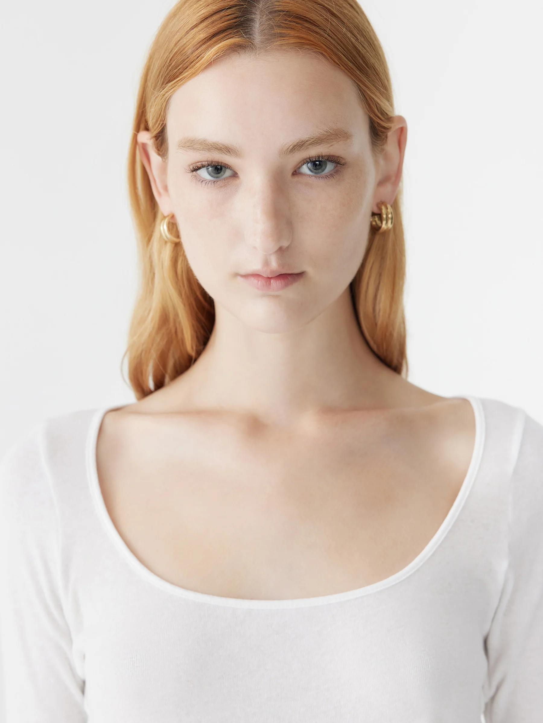 Slim Babylock Scoop Neck Long Sleeve - Image 3