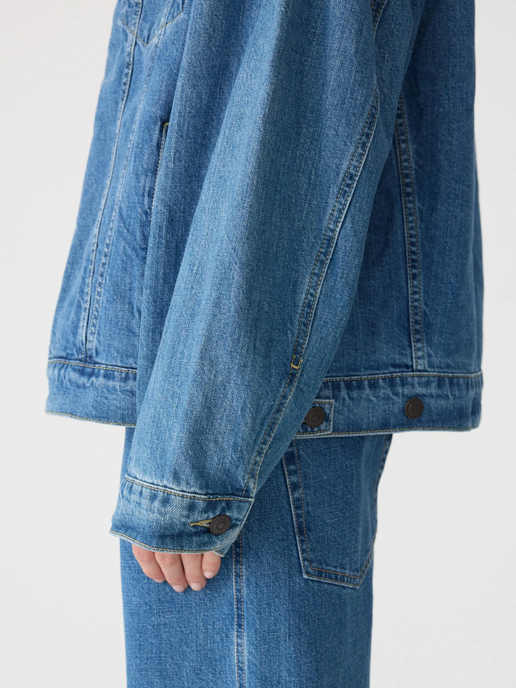 Universal Denim Jacket - Image 7