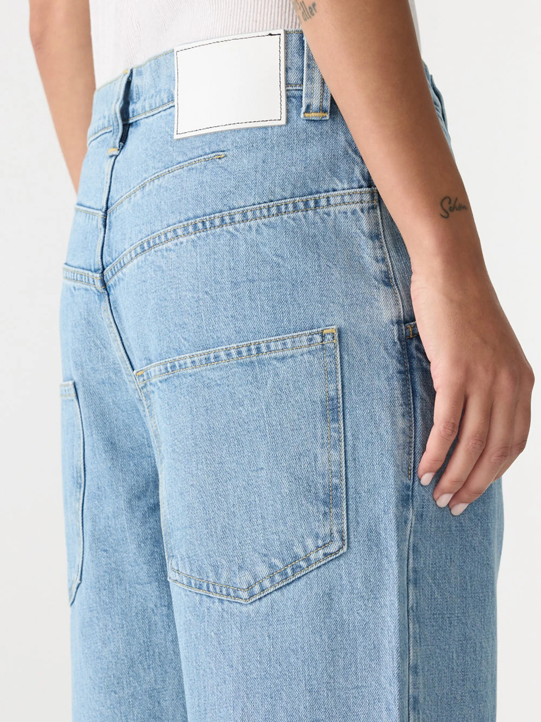 Universal Low Rise Jean - Image 7