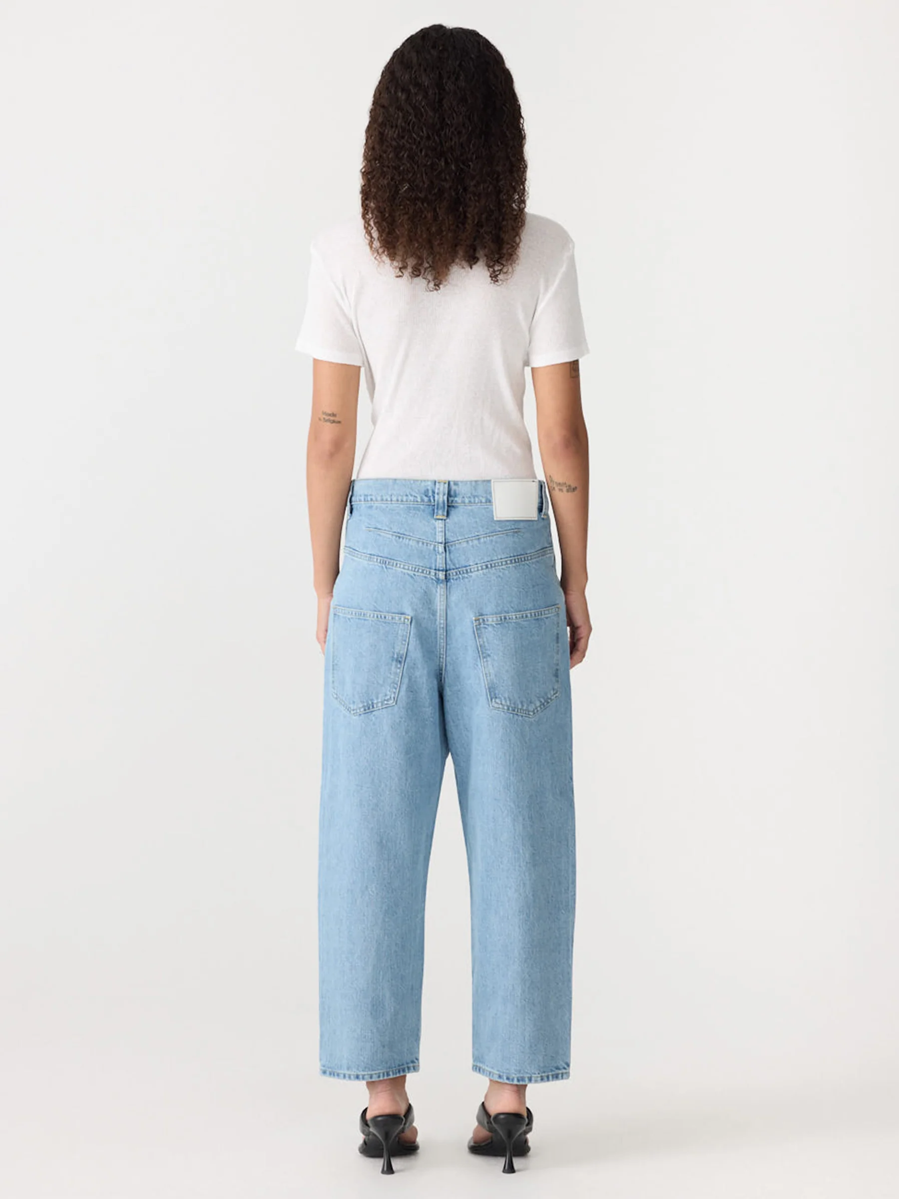 Universal Low Rise Jean - Image 9