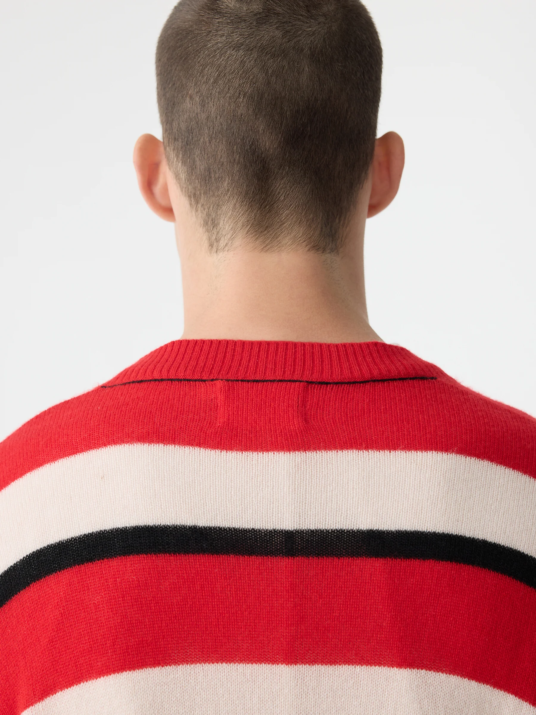 Universal Wool Cashmere Knit - Image 10