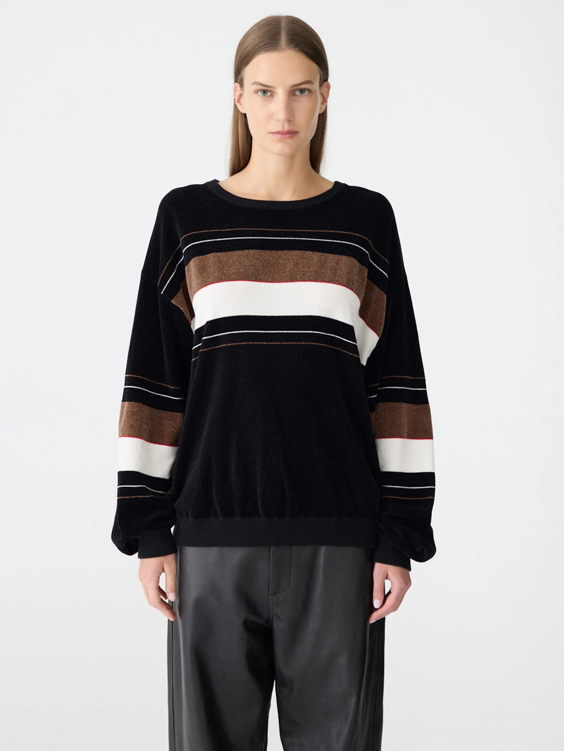 Universal Velour Crew Neck Knit - Image 3
